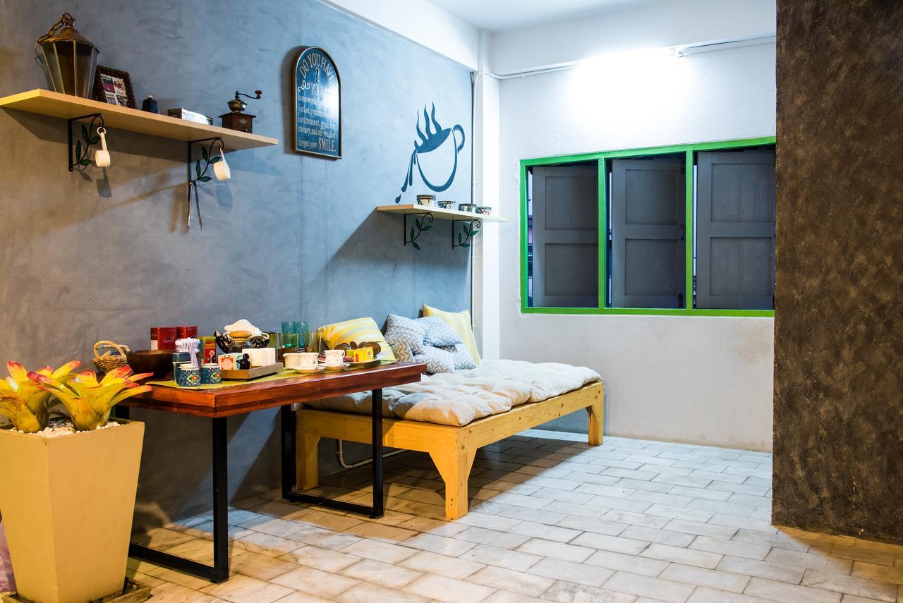I Na Seaview Hostel Rayong Ngoại thất bức ảnh