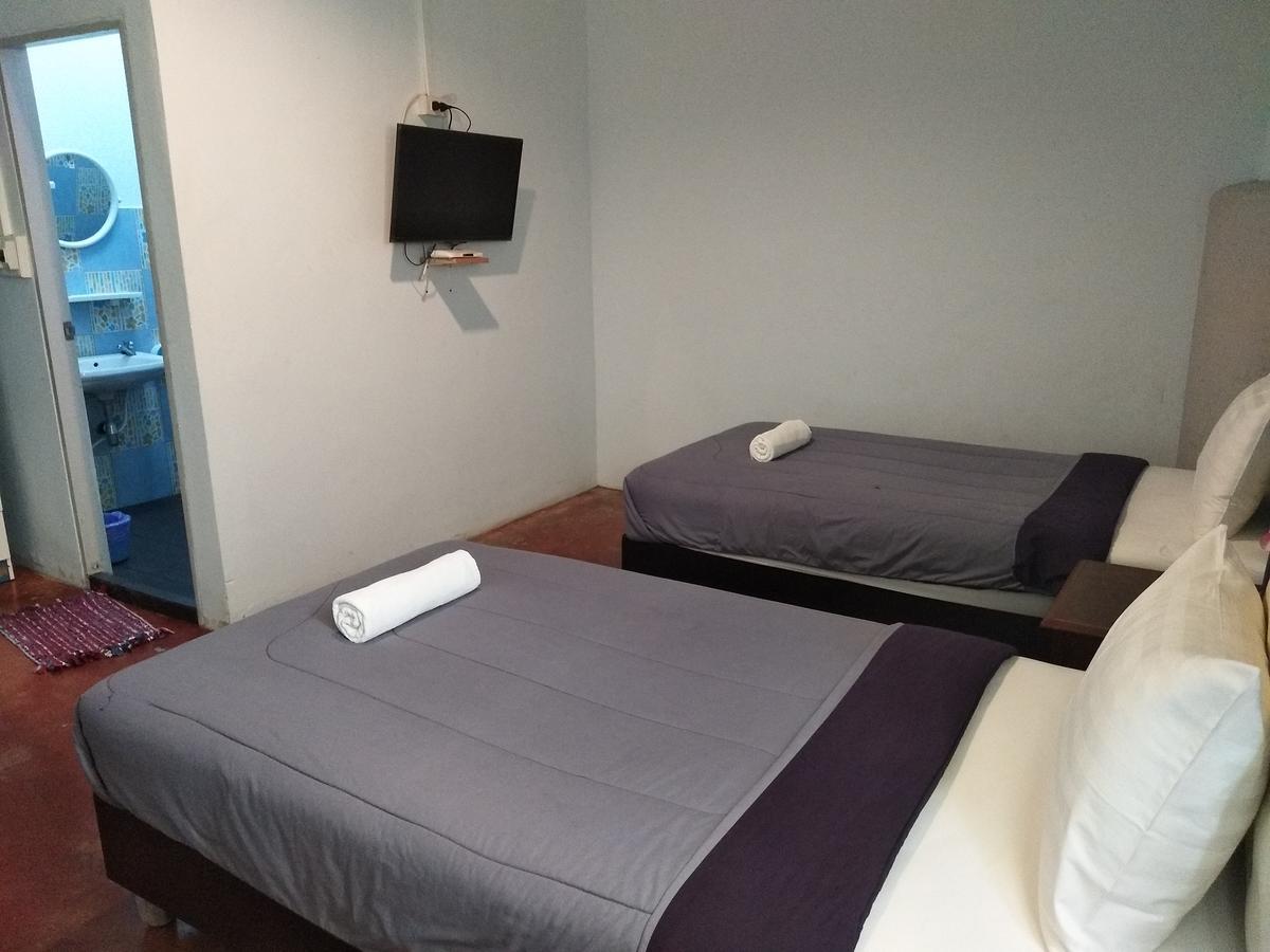 I Na Seaview Hostel Rayong Ngoại thất bức ảnh